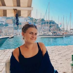 Meet your Posher, Libby